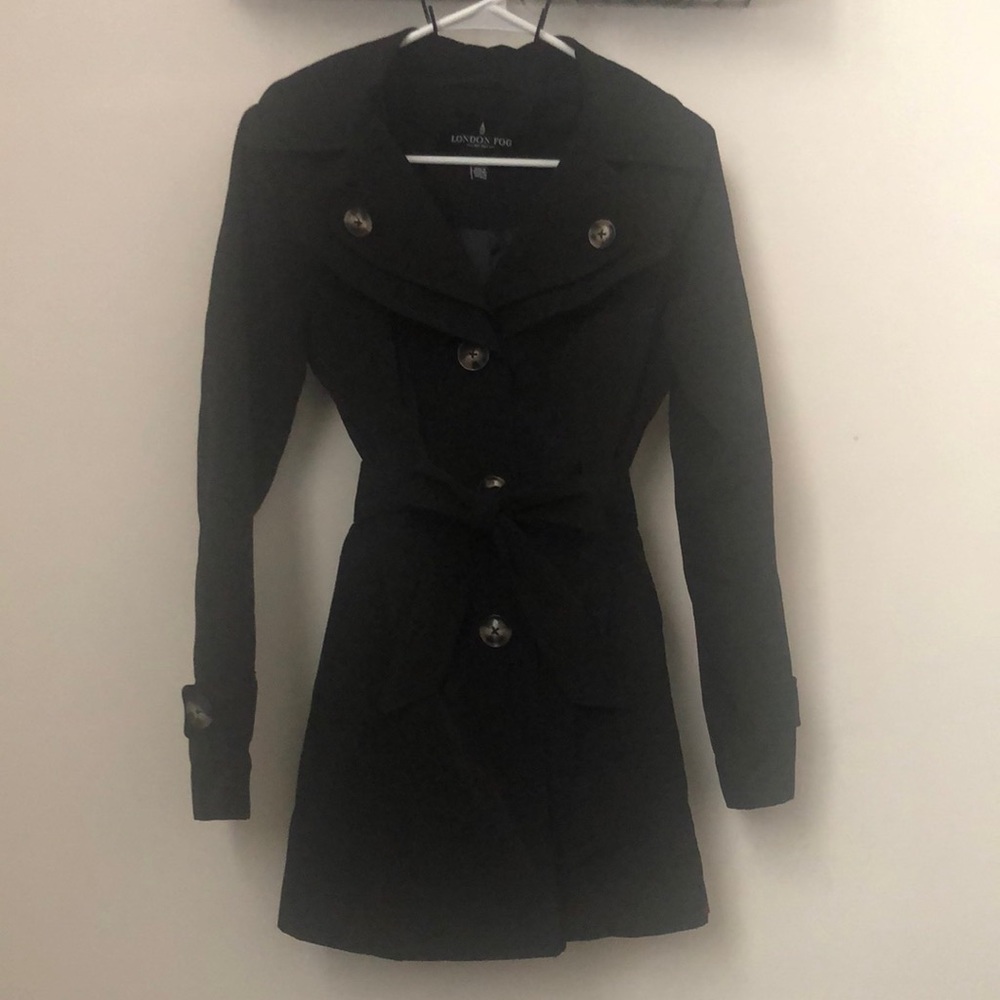 Women’s London Fog trench coat petite small